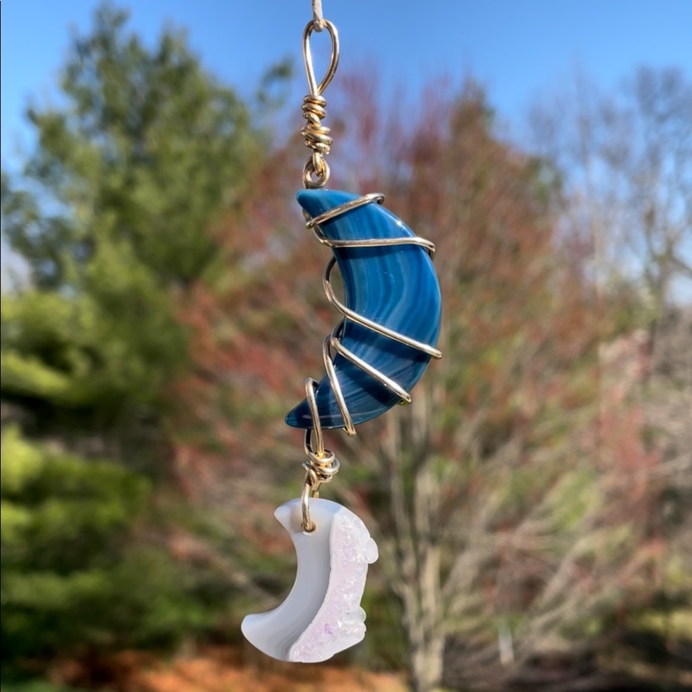 ✨ Healing Moon Charm 🌙 chakras celestial crystals - Picture 3 of 10